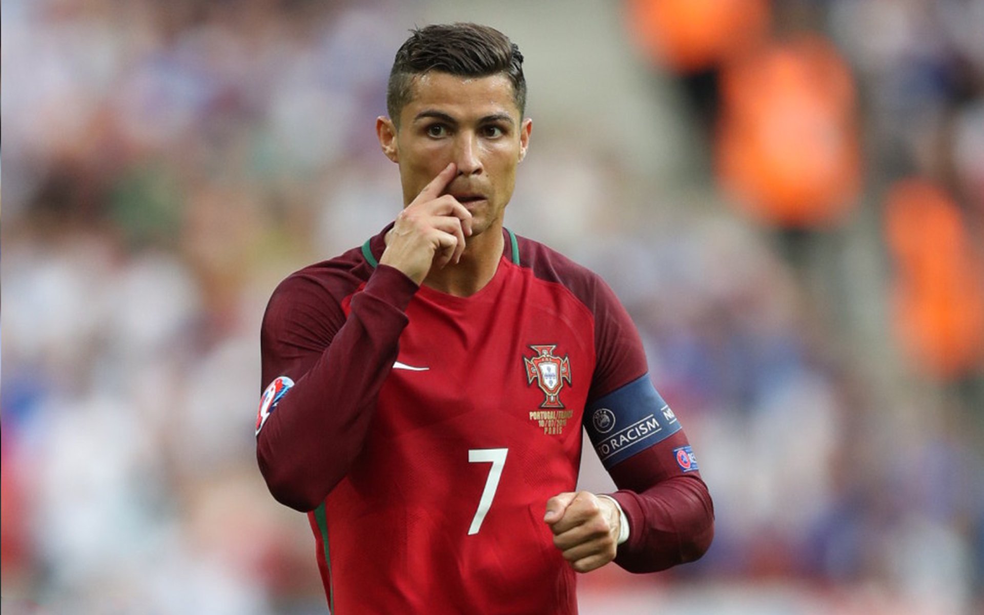 kaiyun.com-西班牙男选手划频节奏控制良好，西班牙男网红