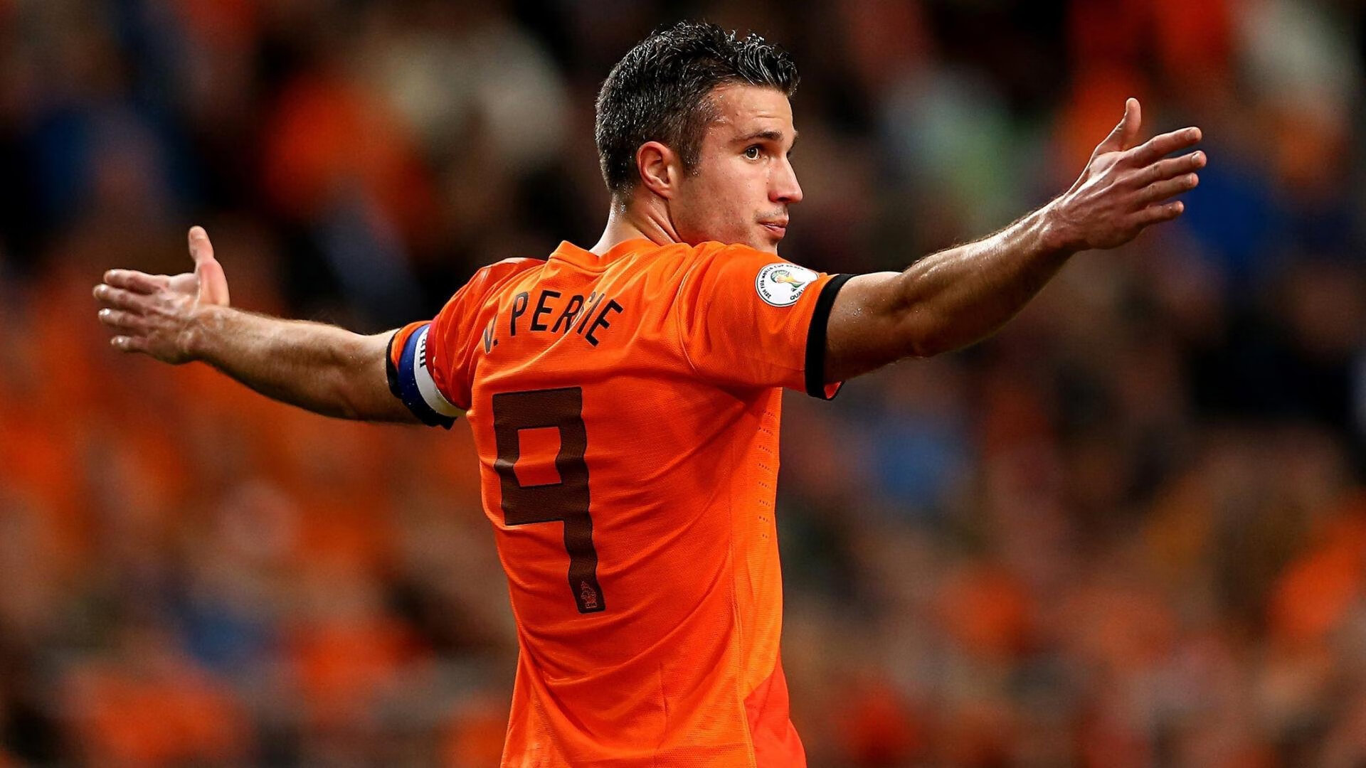 电竞选手社交媒体运营能力普遍提高，主流媒体 电竞